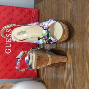 Guess Delian Knotted slingback